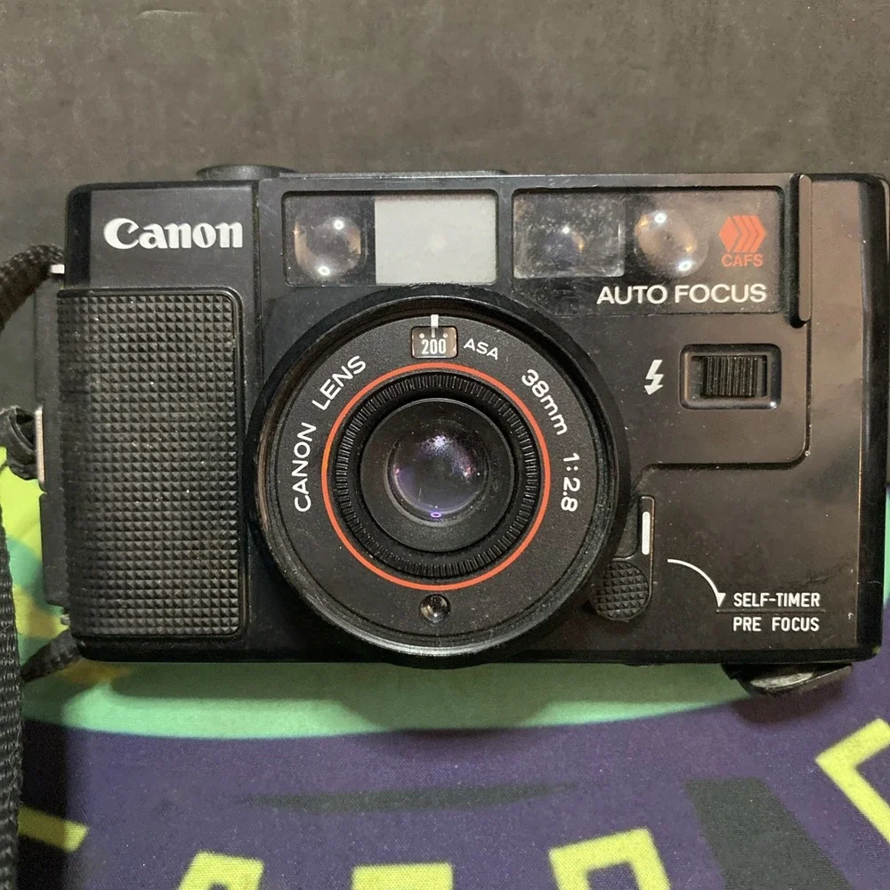 Canon AF35M Autoboy Sure Shot Point & Shoot 35mm Film Camera Untested B2